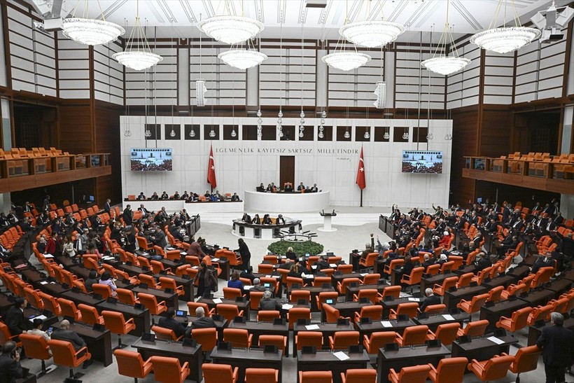 TBMM'ye ilginç başvurular: Bitcoin resmi para birimi olsun, Pi sayısını yeniden araştırmam için komisyon... - Resim: 3