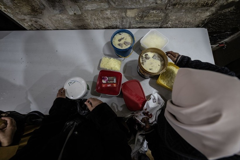Osmanlı mirası Haseki Sultan Tekkesi asırlardır Kudüs'te ihtiyaç sahiplerine yemek dağıtıyor - Resim: 11