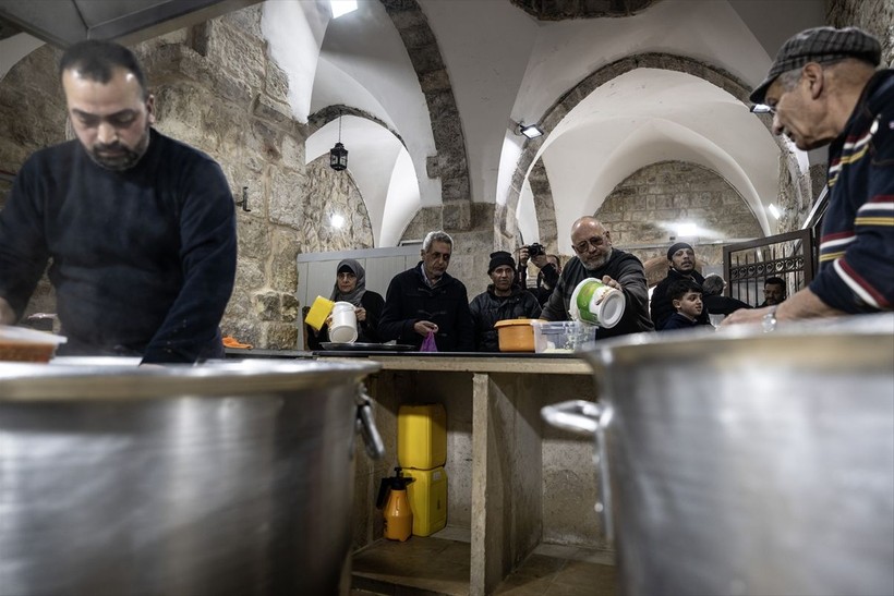 Osmanlı mirası Haseki Sultan Tekkesi asırlardır Kudüs'te ihtiyaç sahiplerine yemek dağıtıyor - Resim: 31