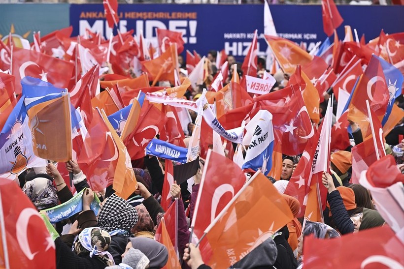 AK Parti'nin Büyük Ankara Mitingi'nde 200 bin kişi katıldı - Resim: 6