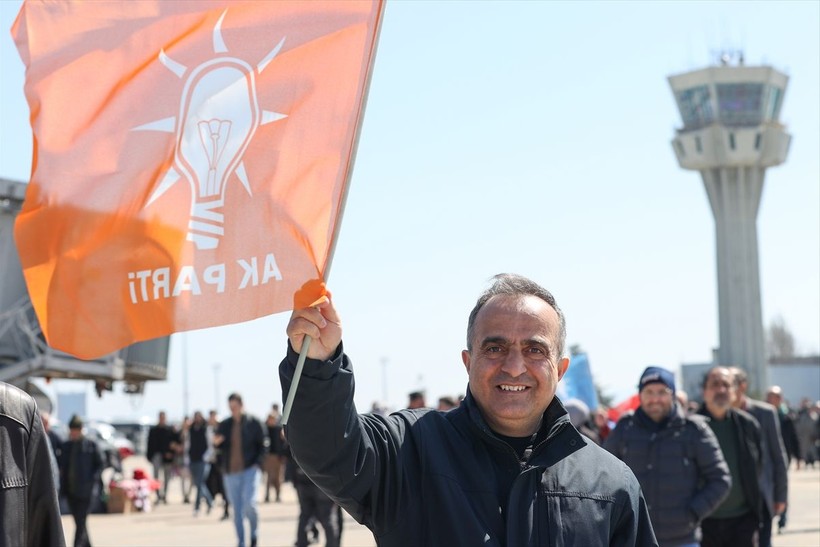 Seçime bir hafta kala AK Parti'den dev gövde gösterisi! Yüz binler "Yeniden Büyük İstanbul Mitingi" için alanda - Resim: 7
