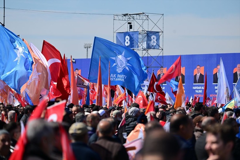 Seçime bir hafta kala AK Parti'den dev gövde gösterisi! Yüz binler "Yeniden Büyük İstanbul Mitingi" için alanda - Resim: 17