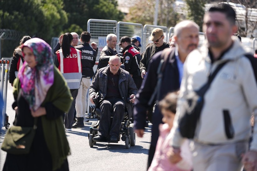 Seçime bir hafta kala AK Parti'den dev gövde gösterisi! Yüz binler "Yeniden Büyük İstanbul Mitingi" için alanda - Resim: 35