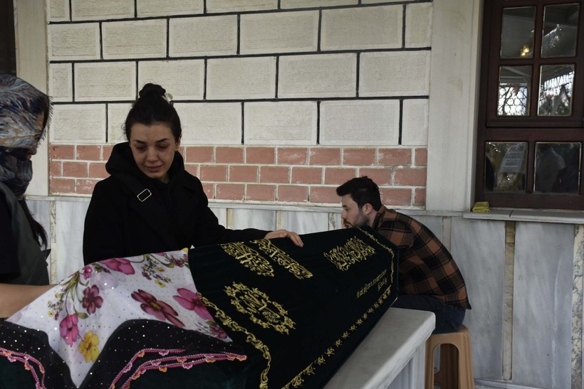 Diş teknisyeninin feci ölümü! Cenazeye Soylu da katıldı - Resim: 7