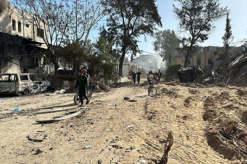 Soykırımcı İsrail ordusu, Şifa Hastanesi'ni yerle bir ettikten sonra çekildi - Resim: 11