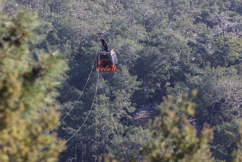 Antalya'daki teleferik faciası ile ilgili korkunç iddia! Seçim var diye yıpranan parçalarla çalışmasına izin verilmiş - Resim: 55