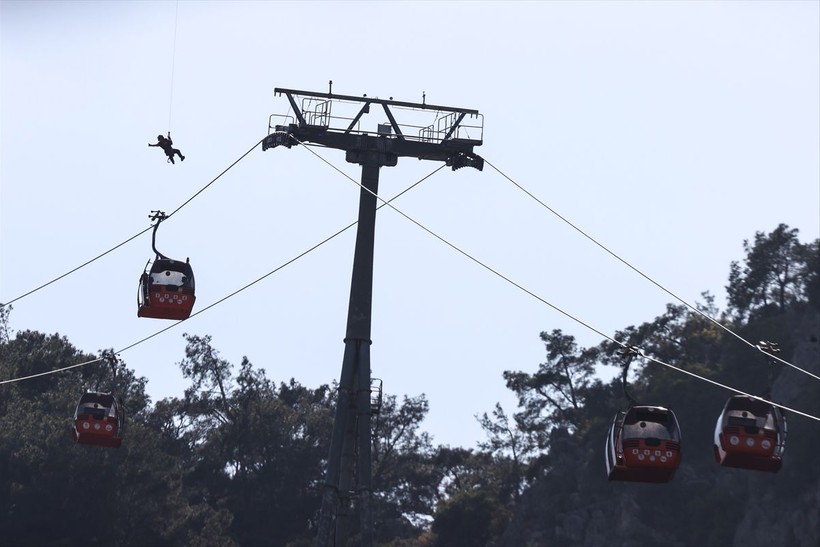 Antalya'daki teleferik faciası ile ilgili korkunç iddia! Seçim var diye yıpranan parçalarla çalışmasına izin verilmiş - Resim: 11