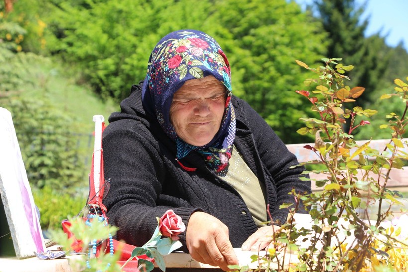 Eren Bülbül'ün annesinin yüreğindeki ateş dinmiyor - Resim: 4