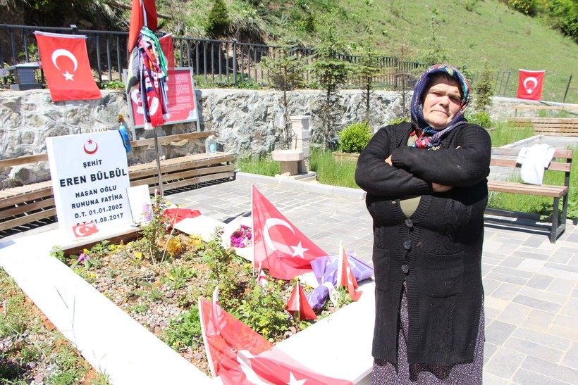 Eren Bülbül'ün annesinin yüreğindeki ateş dinmiyor - Resim: 2