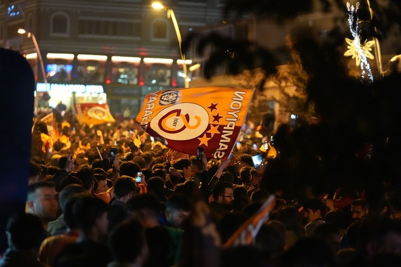 Türkiye'nin dört bir yanında yaşayan vatandaşlar, Galatasaray'ın şampiyonluğunu kutladı - Resim: 19