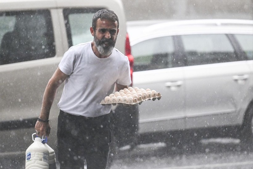 Ankara'da sağanak sele döndü! Hayat durma noktasına geldi - Resim: 3