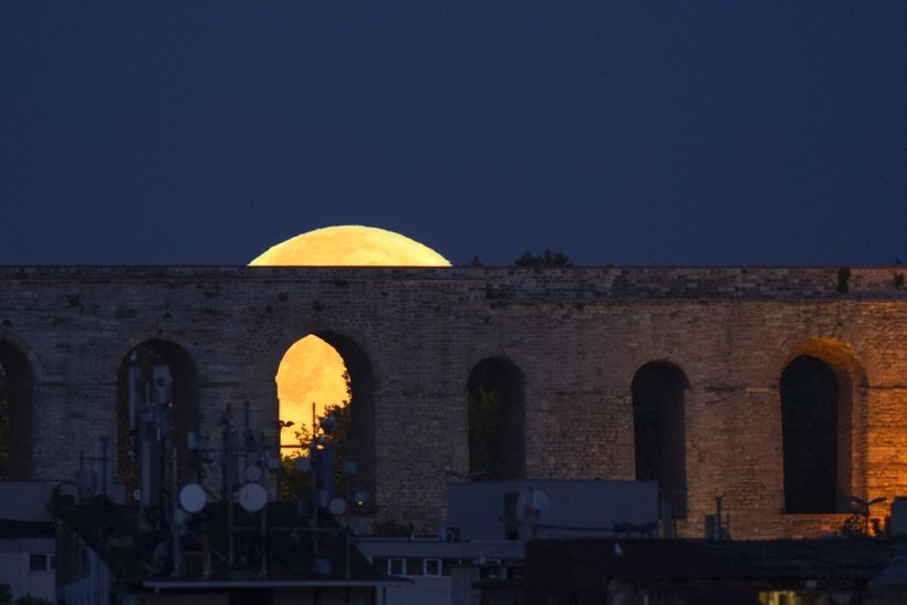 İstanbul'da dolunay Sultanahmet Camii ile birlikte görüntülendi - Resim: 8