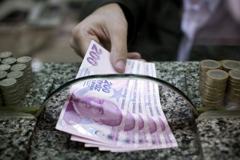 ATM'den çekilen para limiti güncellendi! İşte banka banka çekilebilecek miktarlar - Resim: 1
