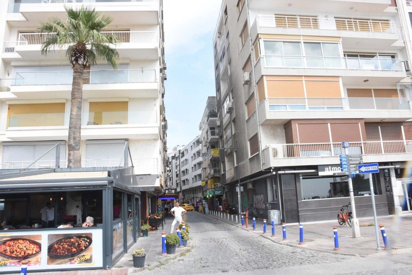 "İzmir'de olası bir depremde deniz kentin içine girecek" - Resim: 4