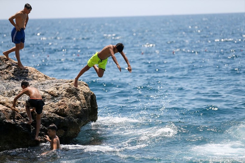 Antalya neme esir! - Resim: 3