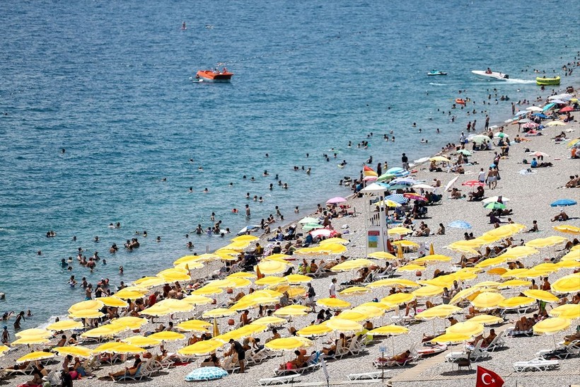 Antalya neme esir! - Resim: 9