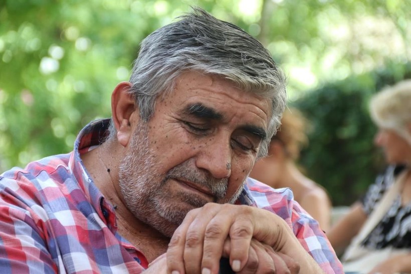 36 yıldır oturarak uyuyan adam: “Herkes yattıktan sonra gece çocuk gibi ağlıyorum” - Resim: 5