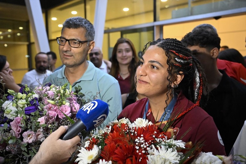 Yusuf Dikeç kadar konuşulmamıştı! Milli Atıcı Şevval İlayda Tarhan zafere giden yolu anlattı - Resim: 8