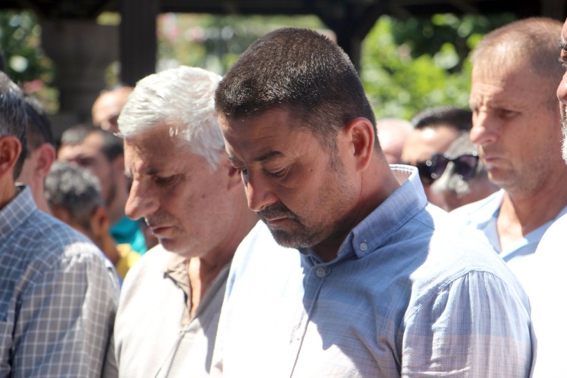 Edirne'de arkadaşının silahından çıkan kurşunla can veren Duru, son yolculuğuna uğurlandı - Resim: 12