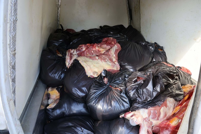 Adana'da 1.5 ton at ve eşek etiyle yakalandı: Akrabalarıma dağıtacaktım - Resim: 7