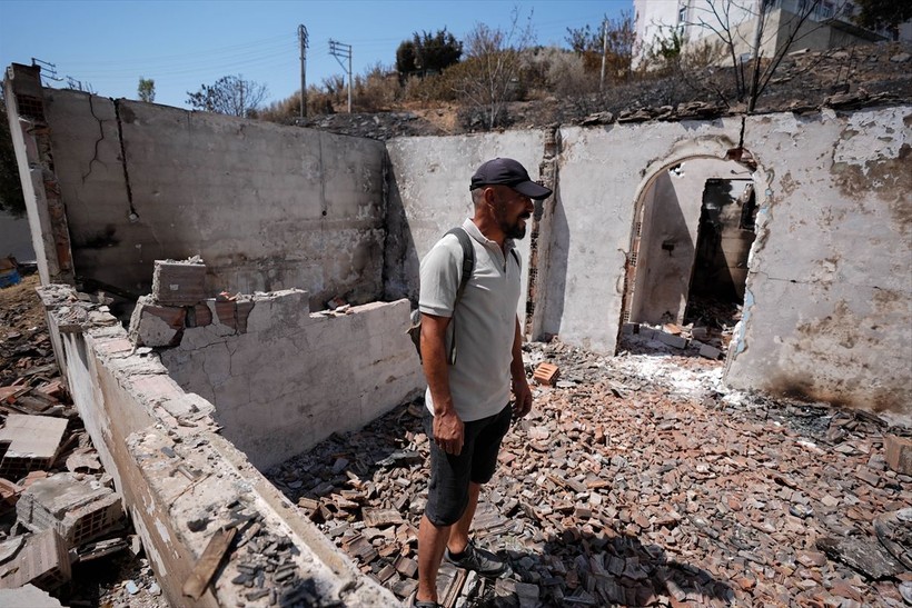 Evinin yanması nedeniyle göç ettiği İzmir'de yangın yine onu buldu - Resim: 3