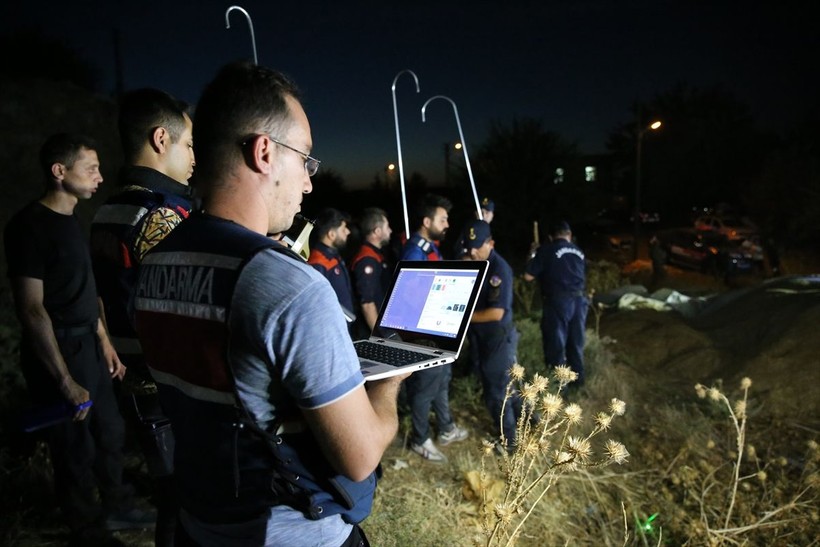 Narin'den 7 gündür haber yok: Deprem görüntüleme cihazları getirildi, 130 kişinin ifadesi alındı! - Resim: 4