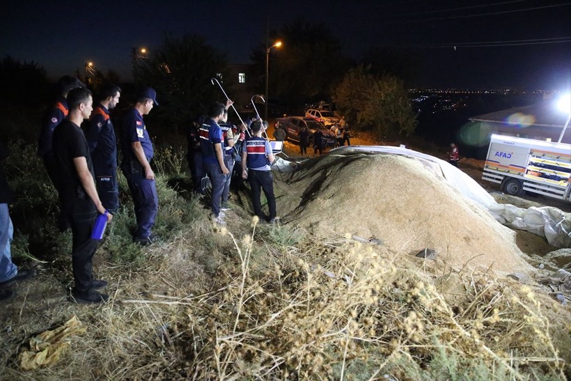 Narin'den 7 gündür haber yok: Deprem görüntüleme cihazları getirildi, 130 kişinin ifadesi alındı! - Resim: 8