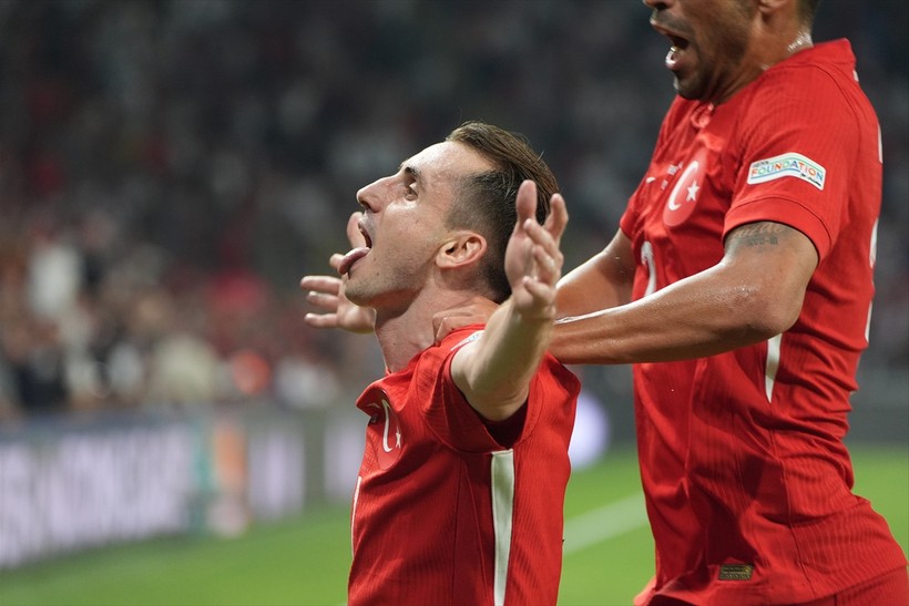 A Milli Takım, Kerem Aktürkoğlu'nun şovuyla lider - Resim : 6