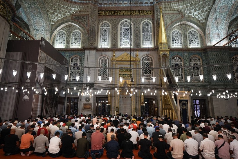 Türkiye'nin dört bir yanında Mevlit Kandili dualarla idrak edildi - Resim: 1