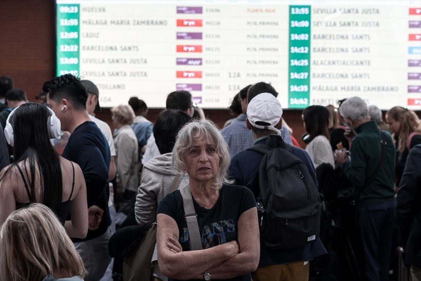 Avrupa'yı karanlığa hapseden elektrik kesintisinin faturası ağır oldu - Resim: 15
