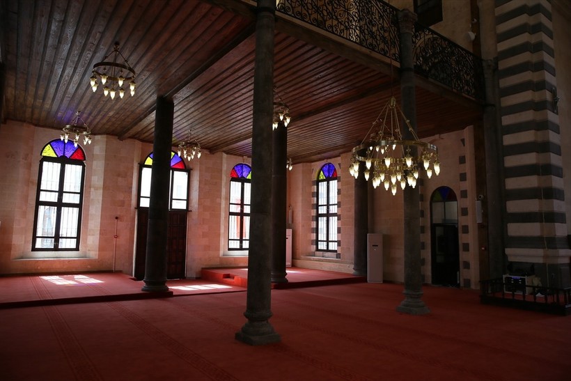Kahramanmaraş merkezli 6 Şubat 2023'teki depremlerde kubbesi ve minareleri yıkılan, Gaziantep'in...