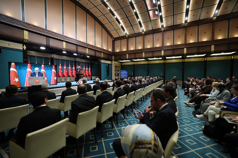 Cumhurbaşkanı Erdoğan: Terörün devreden çıkmasıyla her alanda yeni dönemin kapıları açılacak - Resim : 2