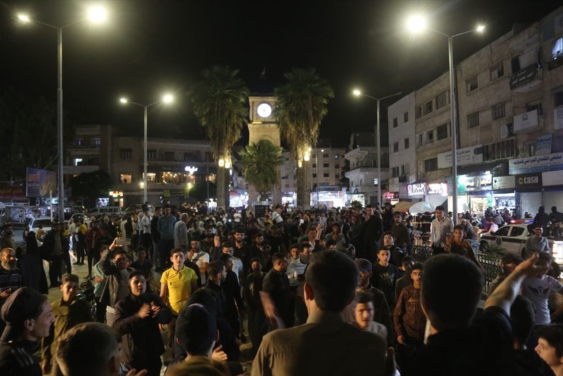 Suriye'de ABD'nin yaptırımları kaldırma kararı coşkusu! Ekonomi Bakanı gözyaşlarıyla Türkiye'ye teşekkür etti - Resim: 7