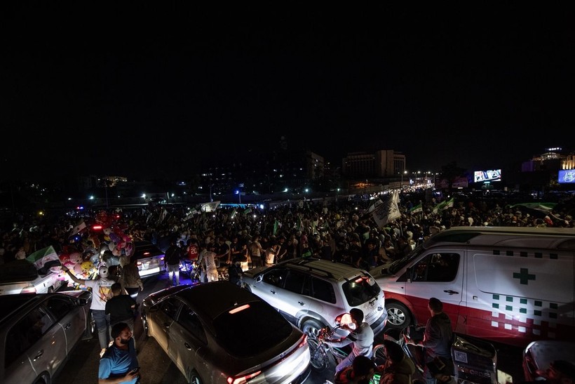 Suriye'de ABD'nin yaptırımları kaldırma kararı coşkusu! Ekonomi Bakanı gözyaşlarıyla Türkiye'ye teşekkür etti - Resim: 25
