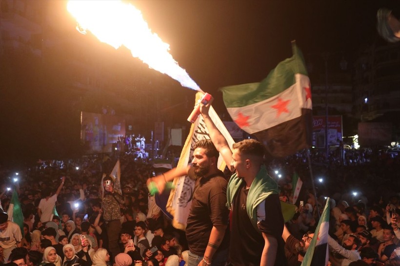 Suriye'de ABD'nin yaptırımları kaldırma kararı coşkusu! Ekonomi Bakanı gözyaşlarıyla Türkiye'ye teşekkür etti - Resim: 50