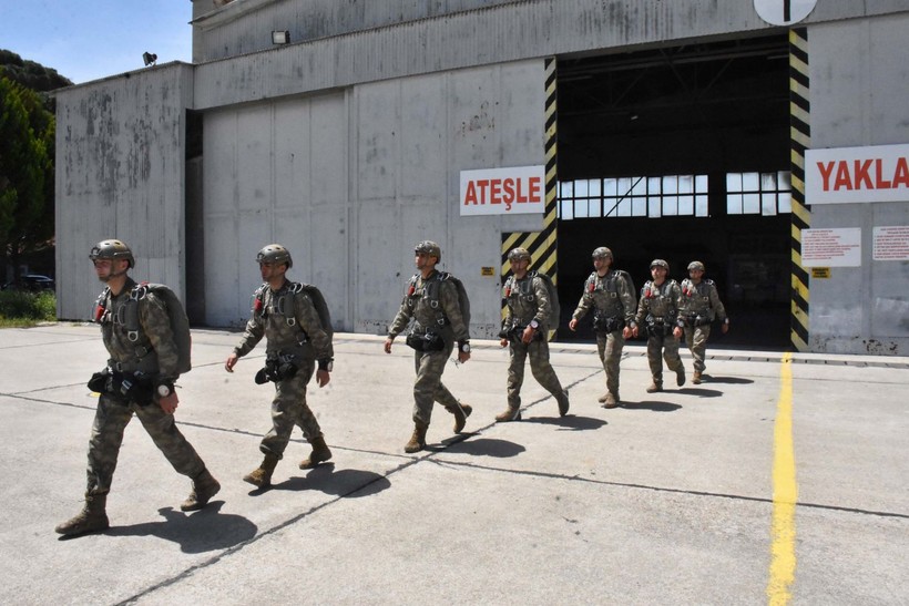 TSK personeli, arama ve kurtarmada NATO standartlarında eğitiliyor - Resim: 1