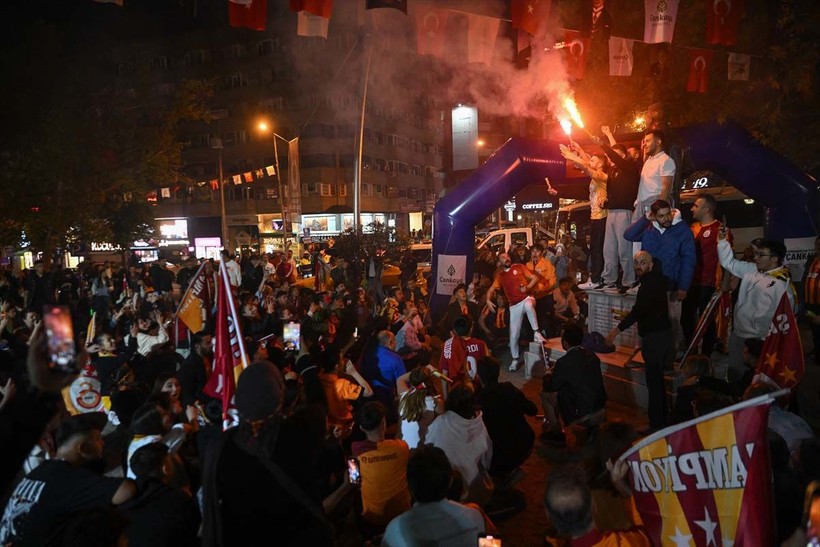 Ağrı'dan Tekirdağ'a şampiyonluk kutlaması! Yurdun dört bir yanında Galatasaraylı taraftardan kutlama - Resim: 63