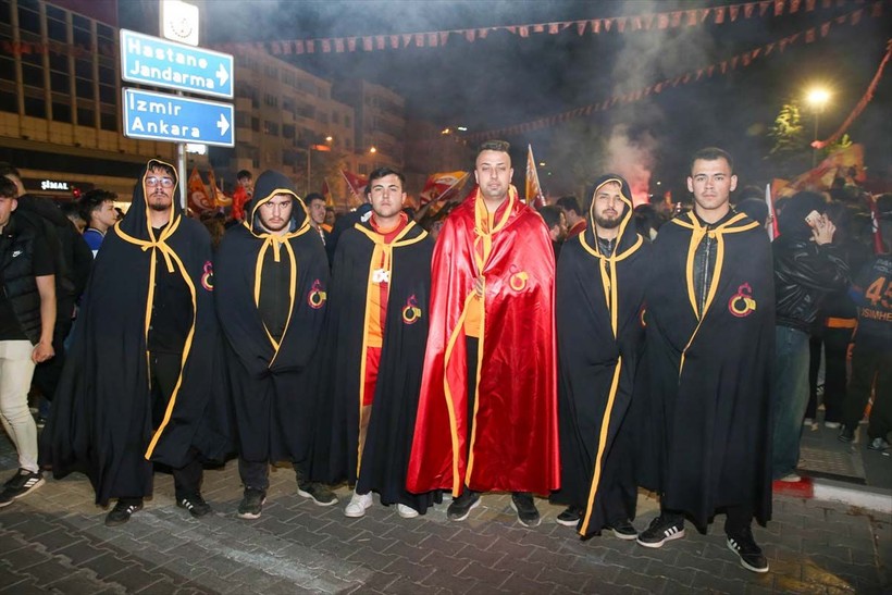 Ağrı'dan Tekirdağ'a şampiyonluk kutlaması! Yurdun dört bir yanında Galatasaraylı taraftardan kutlama - Resim: 46