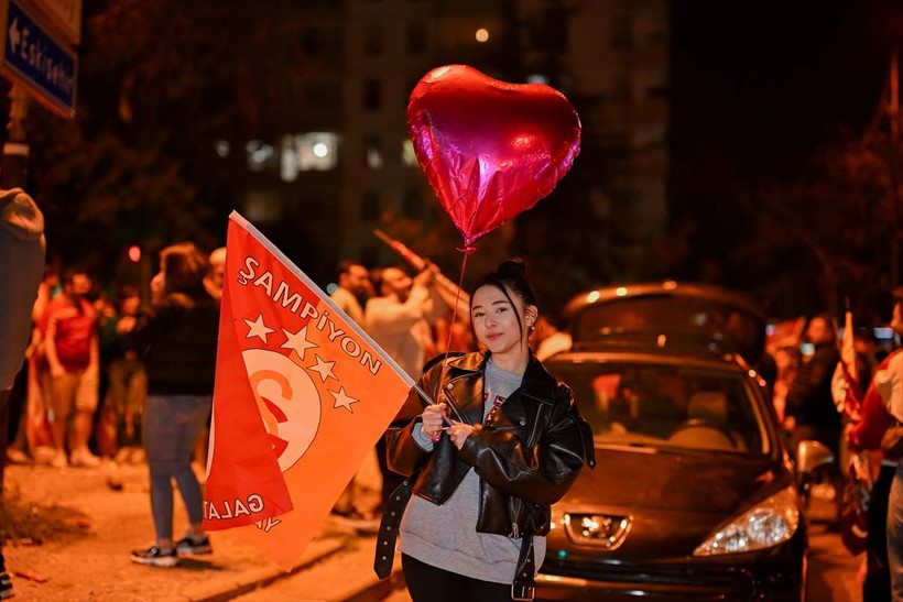 Ağrı'dan Tekirdağ'a şampiyonluk kutlaması! Yurdun dört bir yanında Galatasaraylı taraftardan kutlama - Resim: 4
