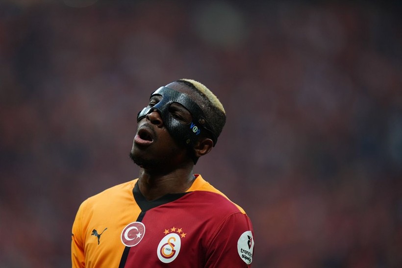 Galatasaray'ın yıldızı Osimhen gidecek mi, kalacak mı? En yakınına açıkladı - Resim: 3