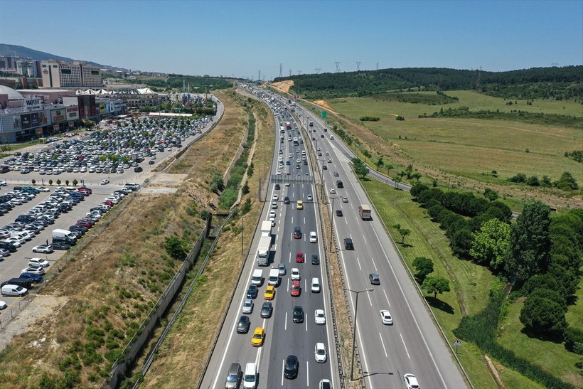 Trafik güvenliğini hiçe sayanlara rekor cezalar geliyor! Kırmızı ışık ihlalinin tekrarında 80 bin TL olacak - Resim: 16