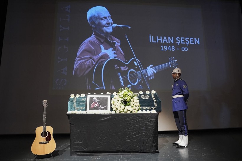 İlhan Şeşen'e veda! Cenazesi asansörde mahsur kaldı - Resim: 8
