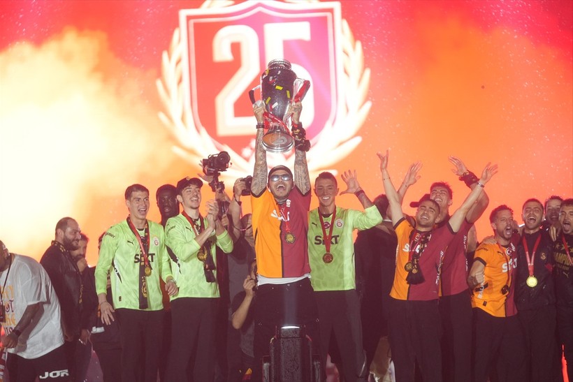 Galatasaray, şampiyonluk kutlamalarında 250 milyon TL'den fazla gelir elde etti - Resim : 2