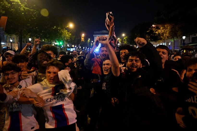 PSG şampiyon oldu, Fransa'da sokaklar karıştı: En az 131 gözaltı - Resim: 16