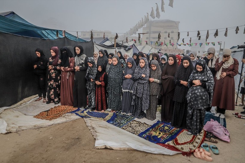 İsrail'in saldırıları altındaki Gazze Şeridi'nde Kurban Bayramı... - Resim: 12