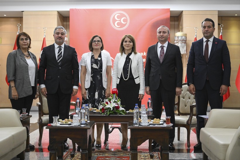 Siyasi partilerin bayram trafiği başladı! Tarihi görüşmelerden detaylar - Resim : 7