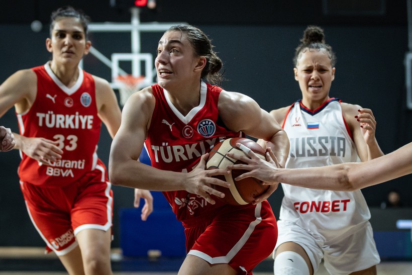 A Kadın Milli Basketbol Takımı, Rusya’yı 22 farkla yendi - Resim : 1