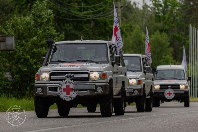 Ukrayna, Rusya'dan 1212 Ukraynalı askerin cenazesini teslim aldı - Resim: 3