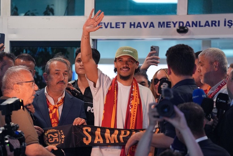 Sane transferi dünya gündeminde: Fenerbahçe’yi değil Galatasaray’ı seçti - Resim: 4