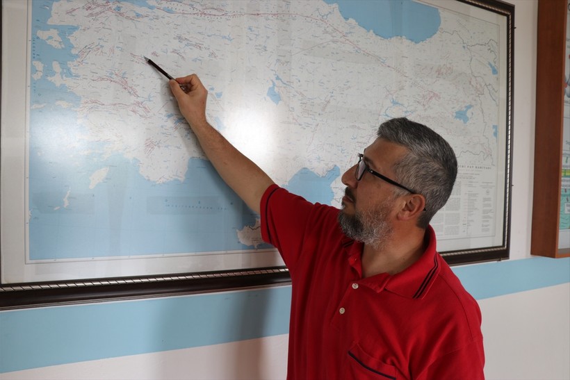 Simav’da deprem fırtınası: 1,5 ayda 1250 sarsıntı! - Resim : 2